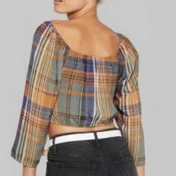 NWOT Plaid Puff Long Sleeve Ruched Front Cropped Top - Picture 2 of 3